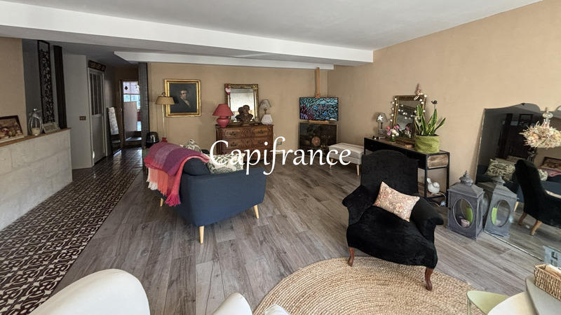 Maison bourgeoise - 228 m² - 5 pièces