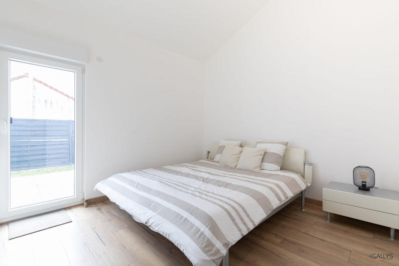 Maison - 100 m² - 5 pièces