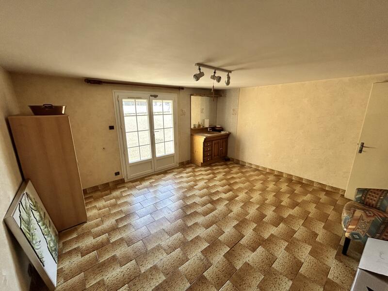 Maison - 104 m² - 4 pièces