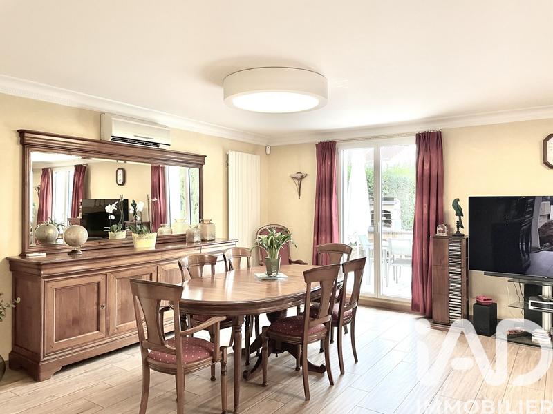 Maison - 129 m² - 6 pièces