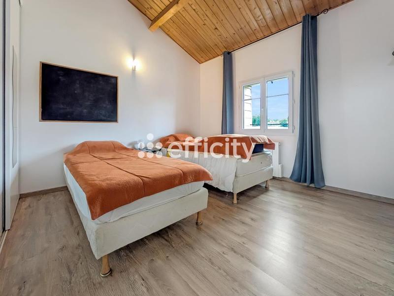 Maison - 150 m² - 7 pièces