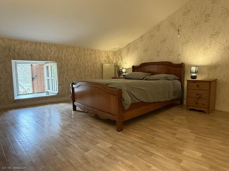 Maison de village - 315 m² - 11 pièces