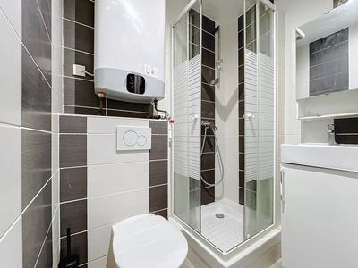 Immeuble - 109 m² - 7 pièces