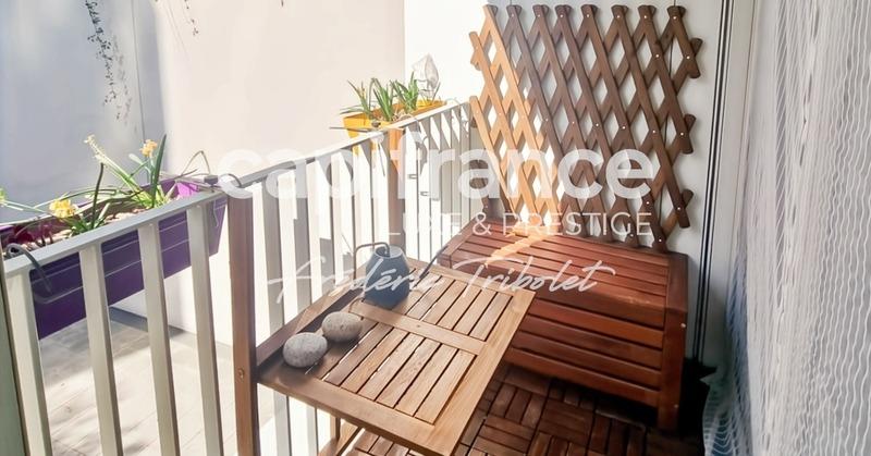 Appartement - 80 m² - 3 pièces