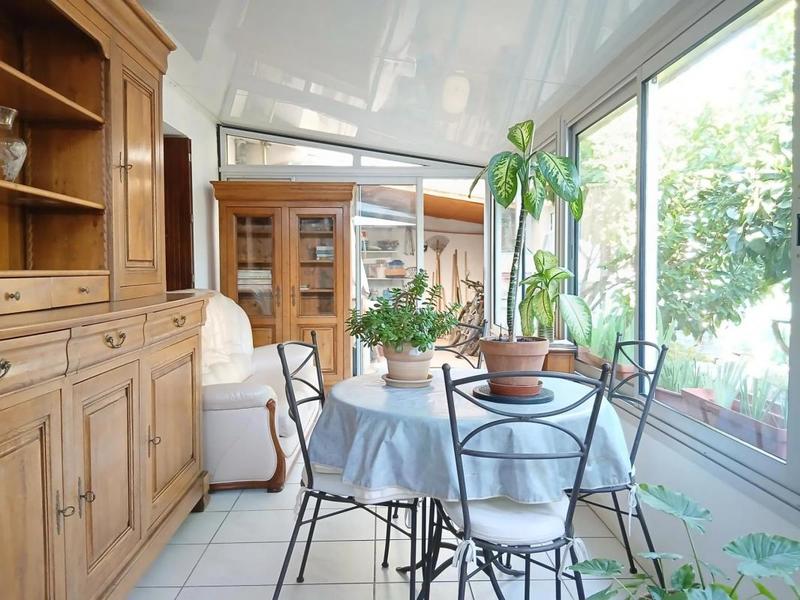 Maison - 189 m² - 9 pièces