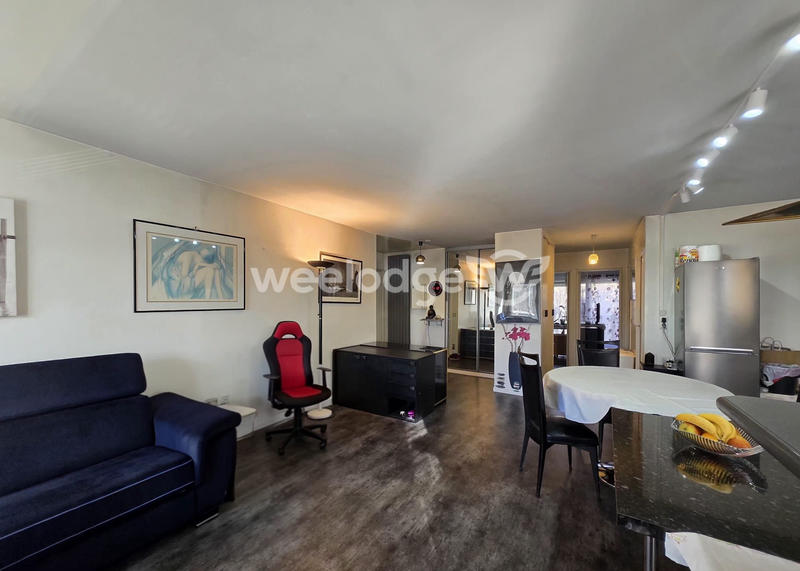 Appartement - 85 m² - 4 pièces