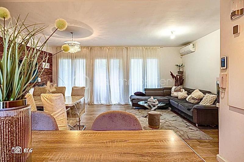 Appartement - 75 m² - 3 pièces