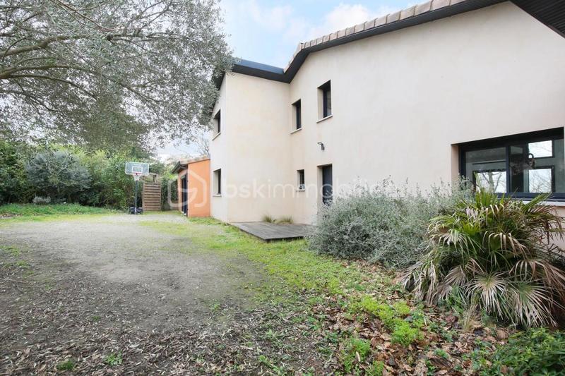 Maison d'architecte - 202 m² - 6 pièces