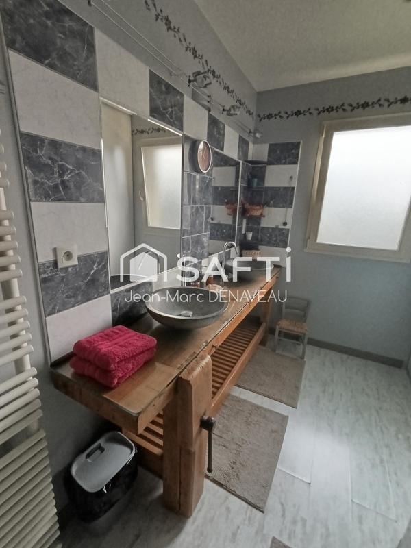 Maison - 198 m² - 7 pièces