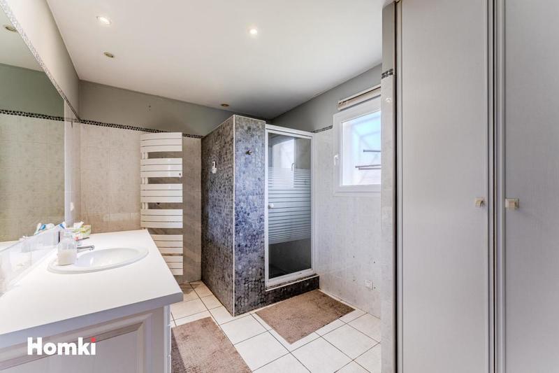 Maison - 138 m² - 5 pièces