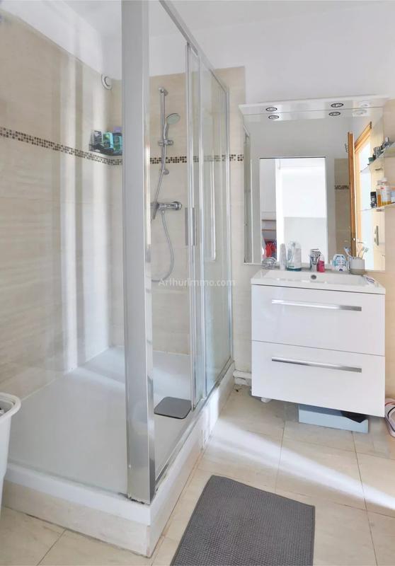 Maison - 109 m² - 6 pièces