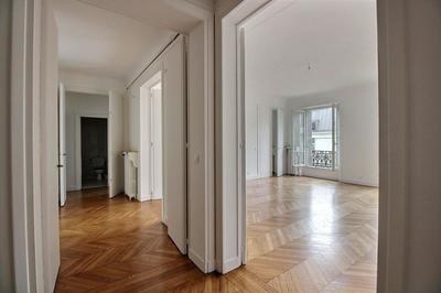 Appartement - 150 m² - 5 pièces