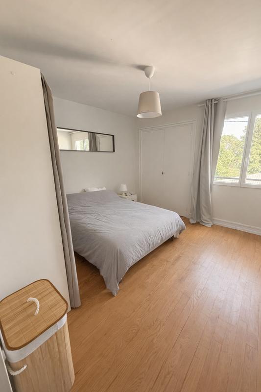 Appartement - 87 m² - 5 pièces