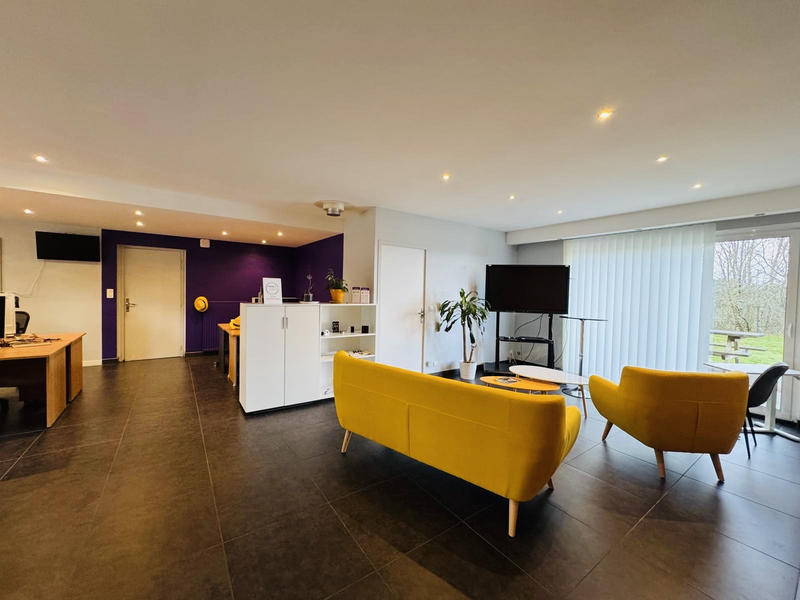 Local commercial - 185 m²