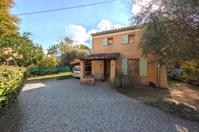 Maison - 93 m² - 5 pièces