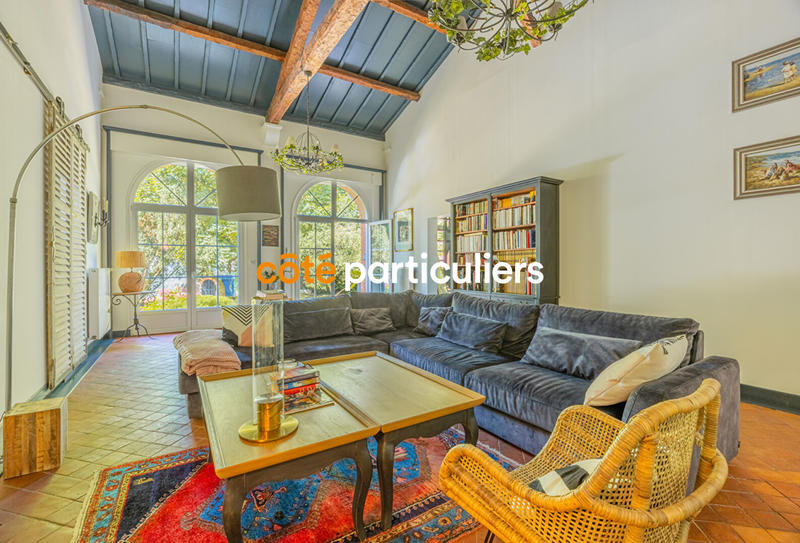 Maison - 180 m² - 6 pièces