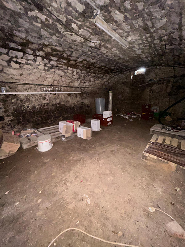 Maison - 290 m² - 11 pièces