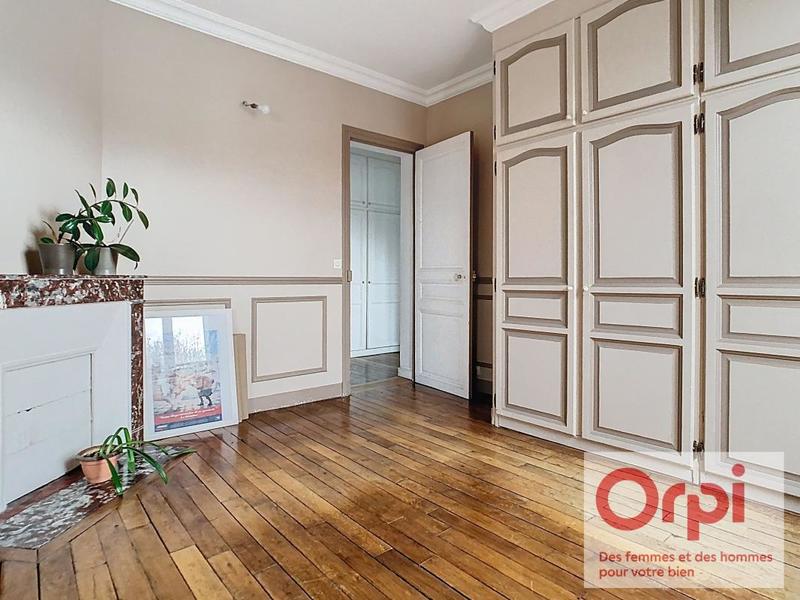 Appartement - 102 m² - 6 pièces