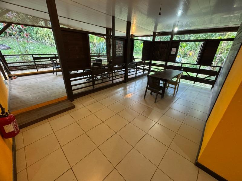 Maison - 167 m² - 3 pièces