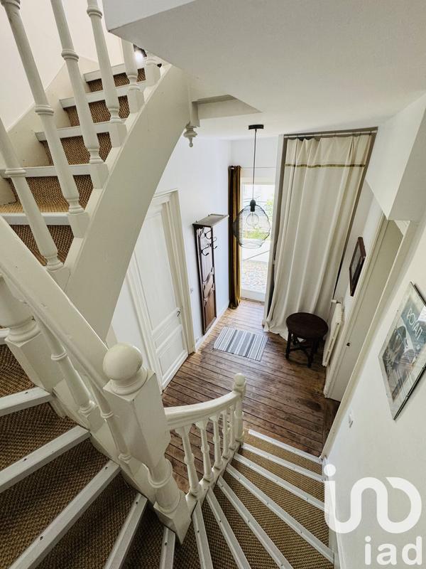 Maison - 145 m² - 6 pièces