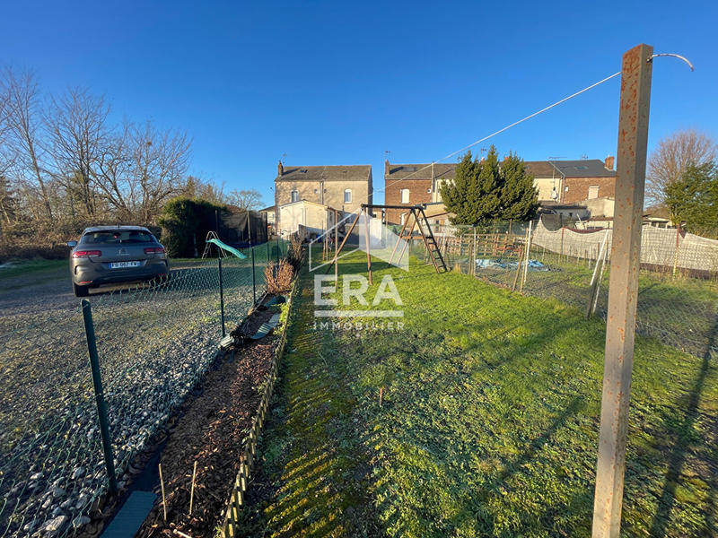 Maison - 76 m² - 4 pièces