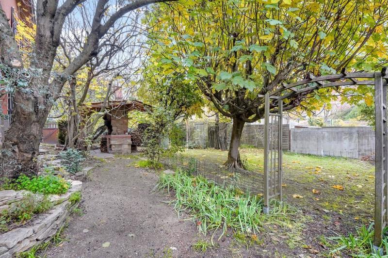 Propriété - 147 m² - 5 pièces