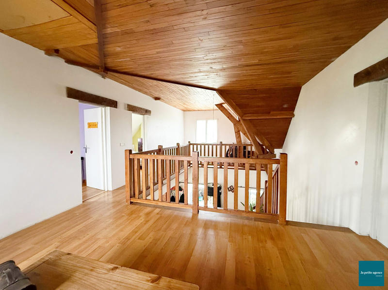 Maison - 170 m² - 7 pièces