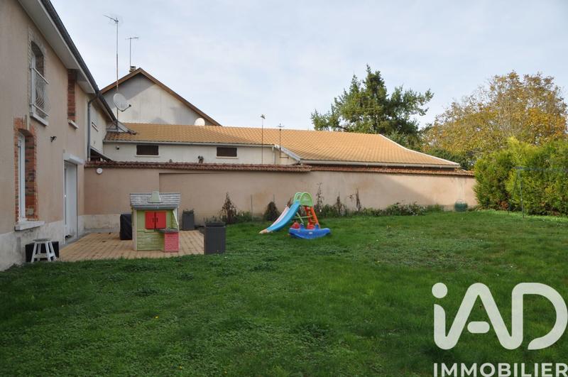 Maison - 209 m² - 7 pièces