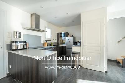 Maison - 74 m² - 3 pièces