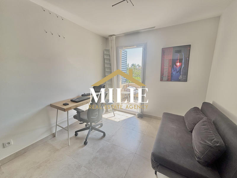 Appartement - 133 m² - 4 pièces