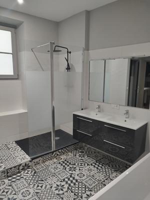 Appartement - 99 m² - 3 pièces