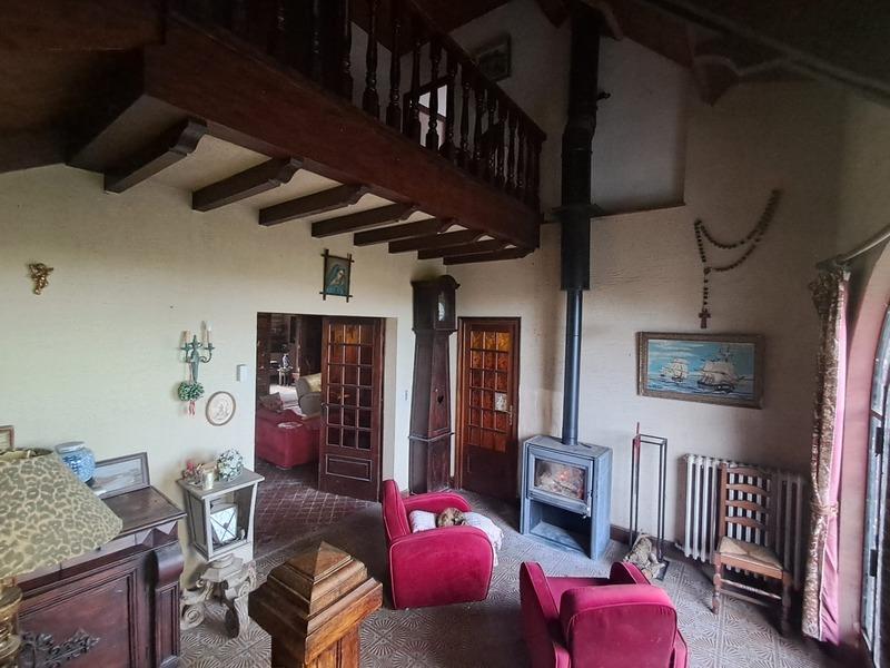 Maison bourgeoise - 325 m² - 11 pièces