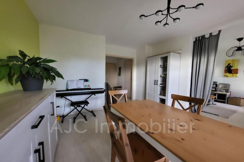 Appartement - 71 m² - 3 pièces