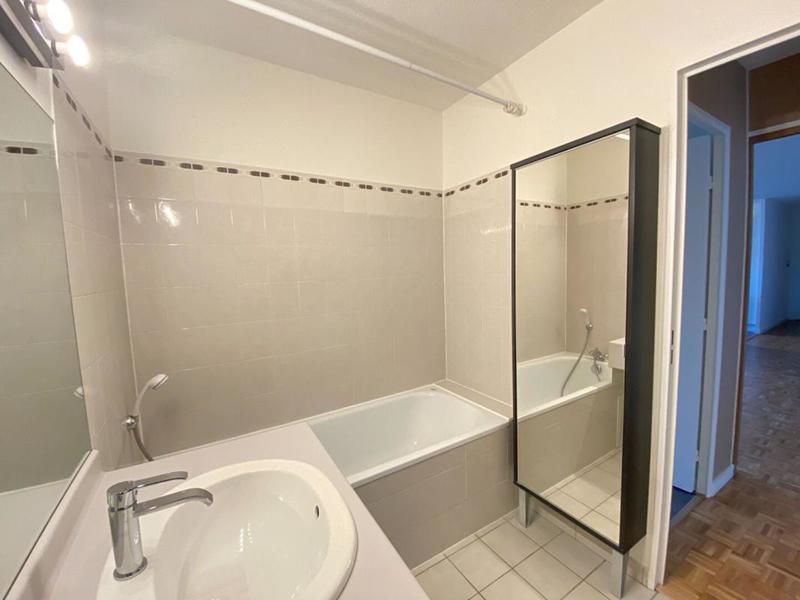 Appartement - 75 m² - 2 pièces