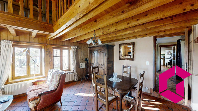 Maison - 160 m² - 7 pièces