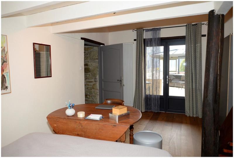 Maison - 320 m² - 8 pièces