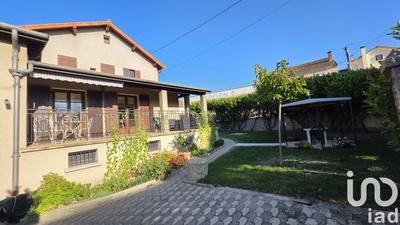 Maison - 170 m² - 8 pièces