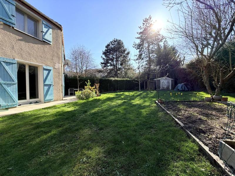 Maison - 130 m² - 6 pièces