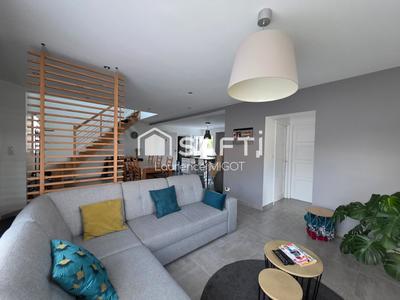 Maison - 147 m² - 6 pièces