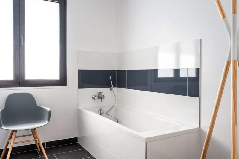 Maison - 200 m² - 7 pièces