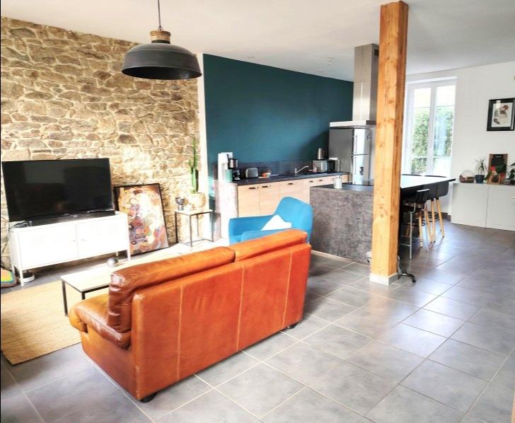 Maison - 110 m² - 6 pièces