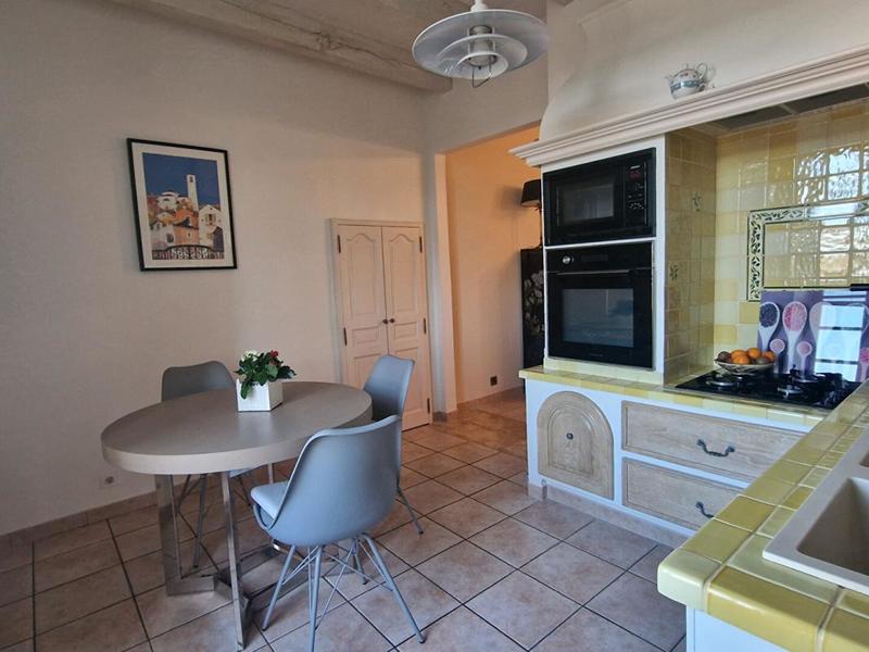 Propriété - 170 m² - 7 pièces