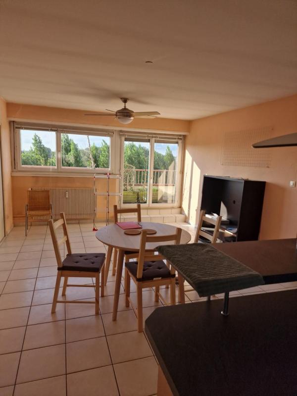 Chambre - 33 m² - 1 pièce