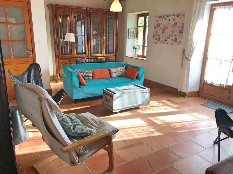 Propriété - 530 m² - 18 pièces