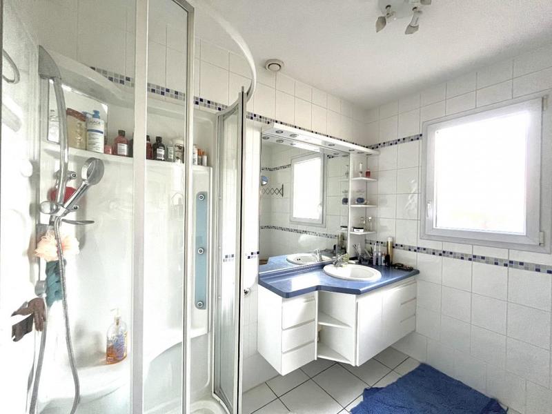 Maison traditionnelle - 113 m² - 4 pièces