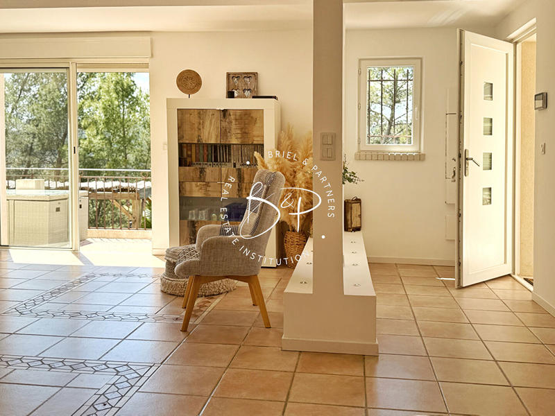 Maison - 173 m² - 7 pièces