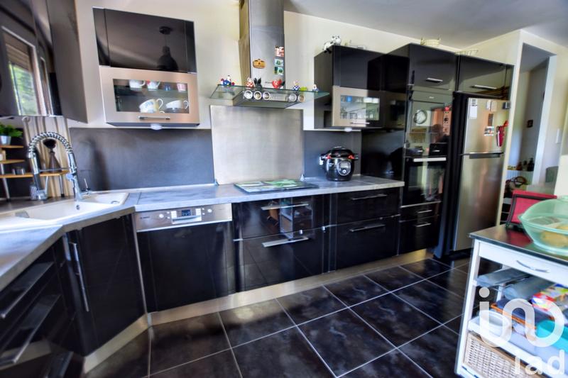 Appartement - 86 m² - 4 pièces