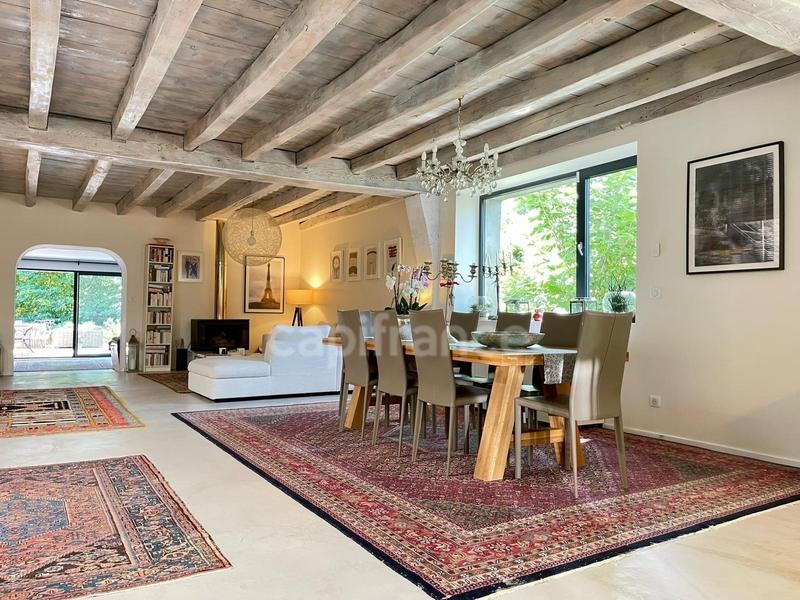 Maison - 187 m² - 4 pièces