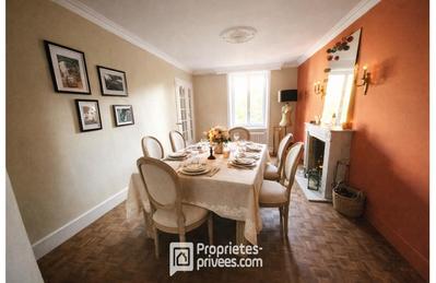 Propriété - 155 m² - 7 pièces