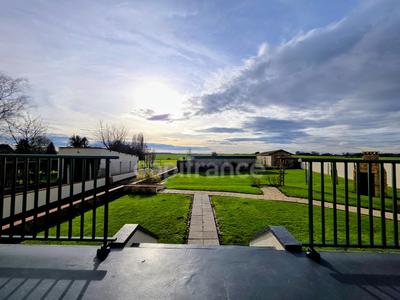 Propriété - 154 m² - 6 pièces